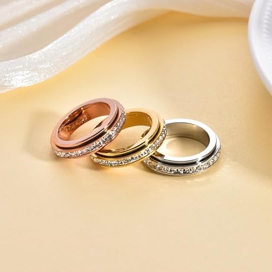 💎 Oneswear® Rotatable Starry Sky Ring — A Calming Touch for Everyday Stress